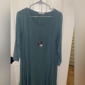 Women’s size xl belaroi dress
